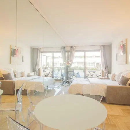 Conseil Immo, Grand Terrasse Gray D'albion Area -four-